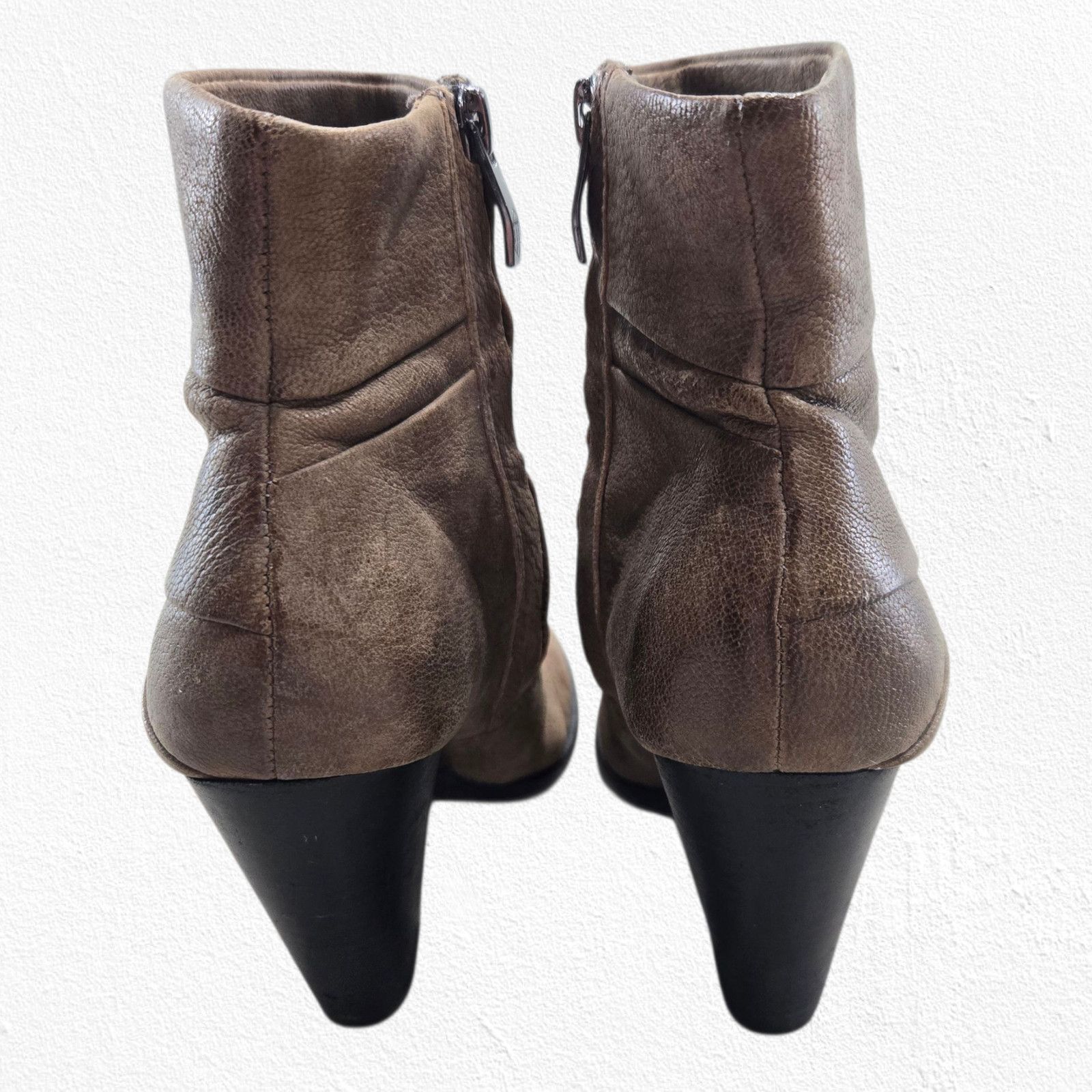 Vince Camuto Vince Camuto Tan Leather Slouch Western Booties Size 5.5 Size US 5.5 / IT 35.5 - 4 Thumbnail