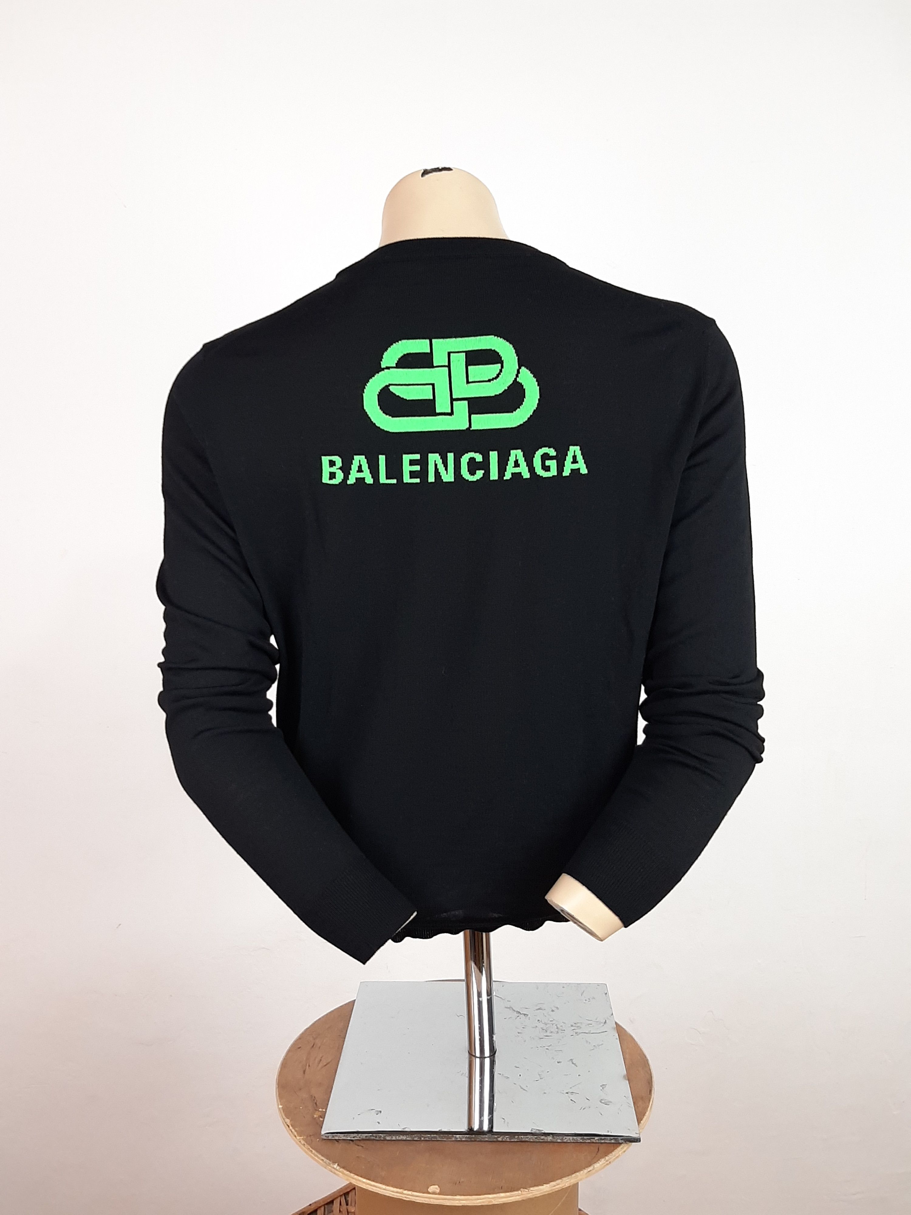 Balenciaga Balenciaga Back Logo Sweater Black Women's Size XS Size XS / US 0-2 / IT 36-38 - 3 Thumbnail