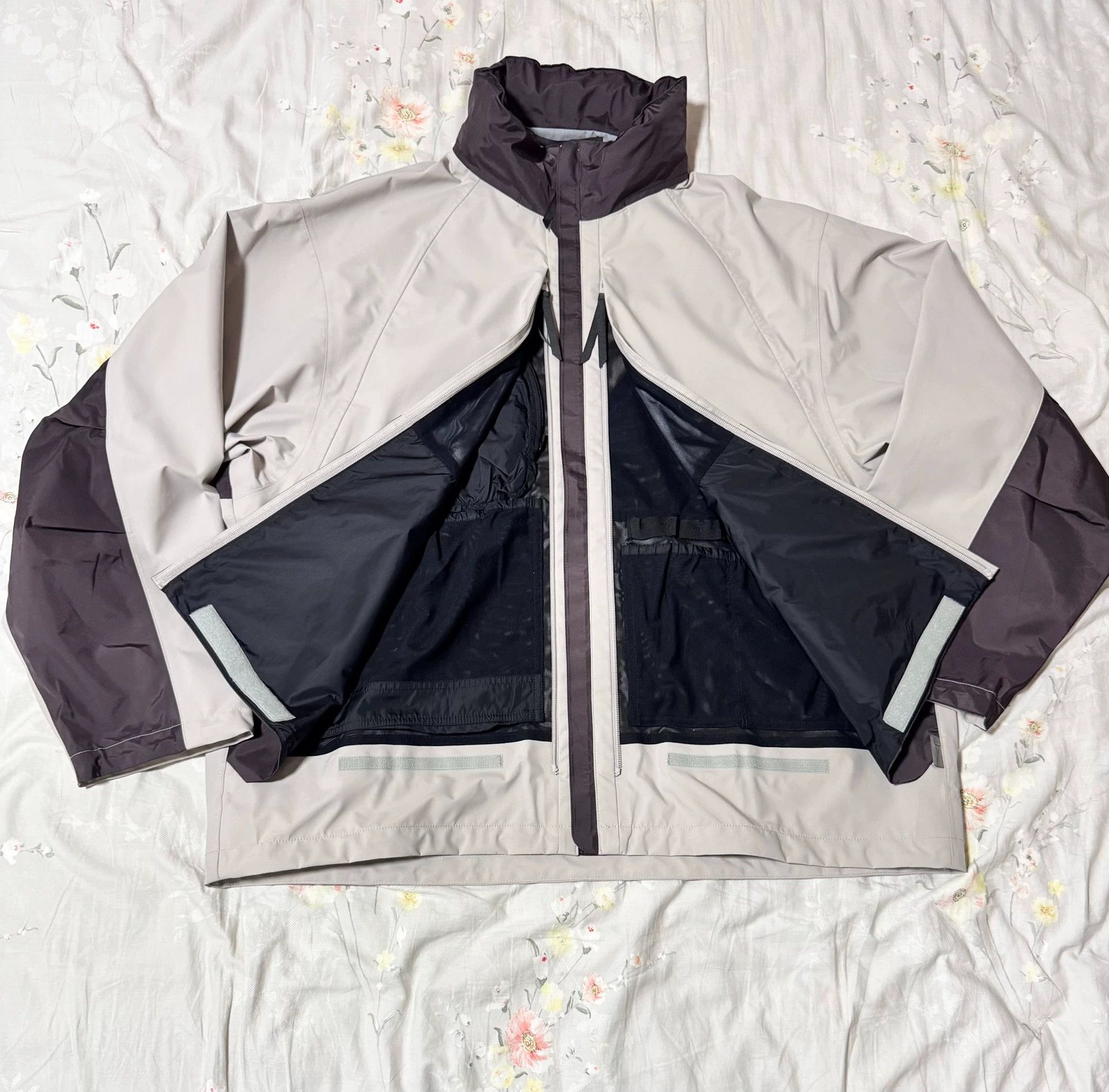 Other koti beauty youth 23ss 3L WP Tech Jacket M Light Gray-Brown Size US M / EU 48-50 / 2 - 3 Thumbnail