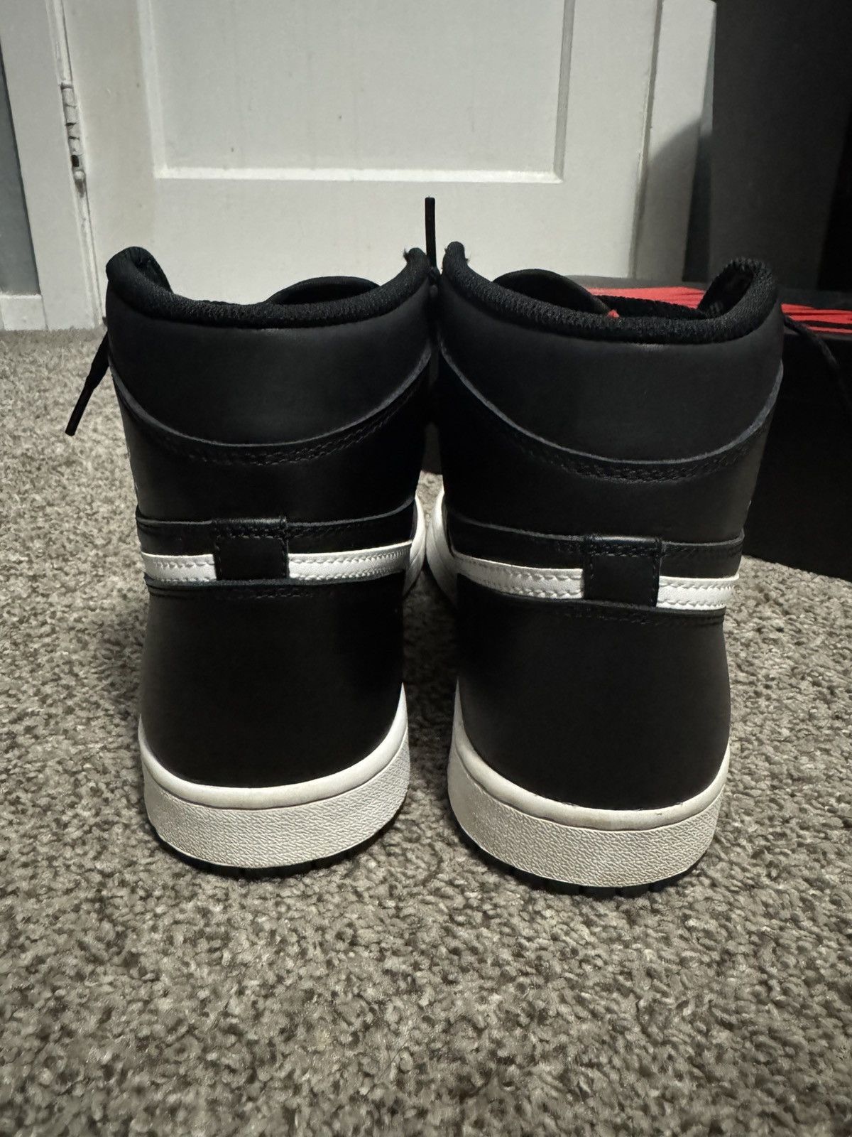 Nike Nike Air Jordan 1 “Yin Yang Black” Size US 8.5 / EU 41-42 - 5 Thumbnail