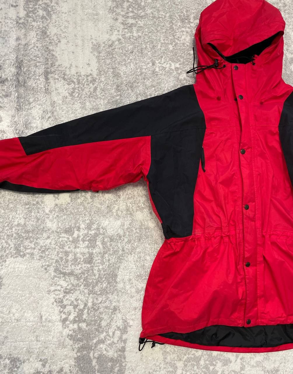 The North Face Vintage The North Face Mountain Jacket Gore-Tex w/ Fleece Size US XL / EU 56 / 4 - 2 Thumbnail