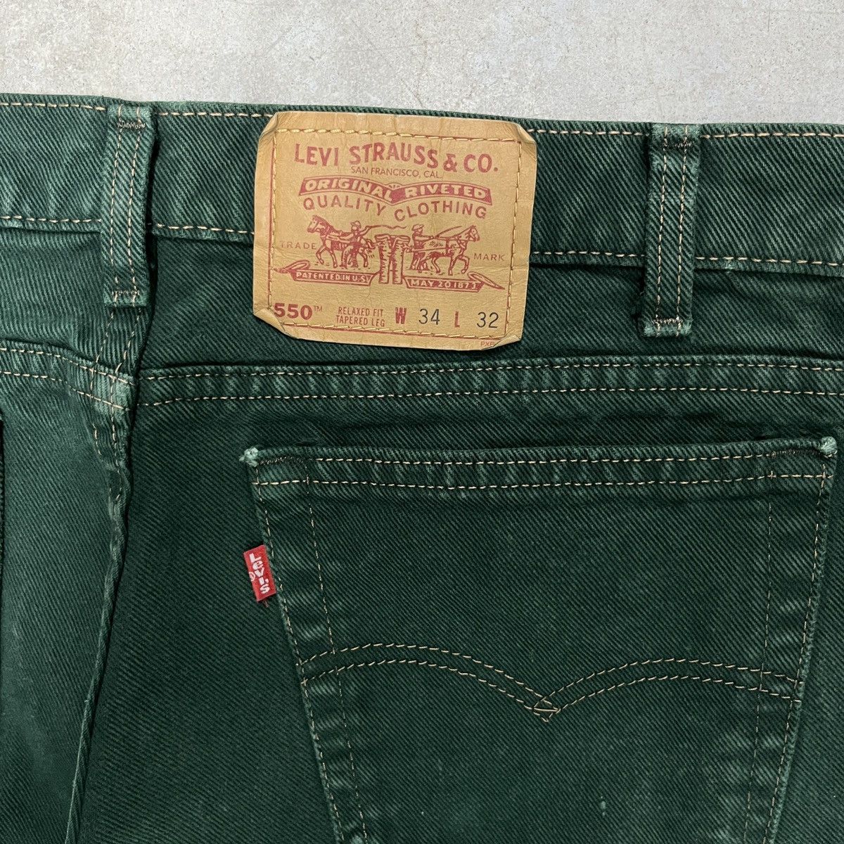 Levi's × Vintage Vintage Levi’s 550 Jeans Size US 34 / EU 50 - 6 Thumbnail