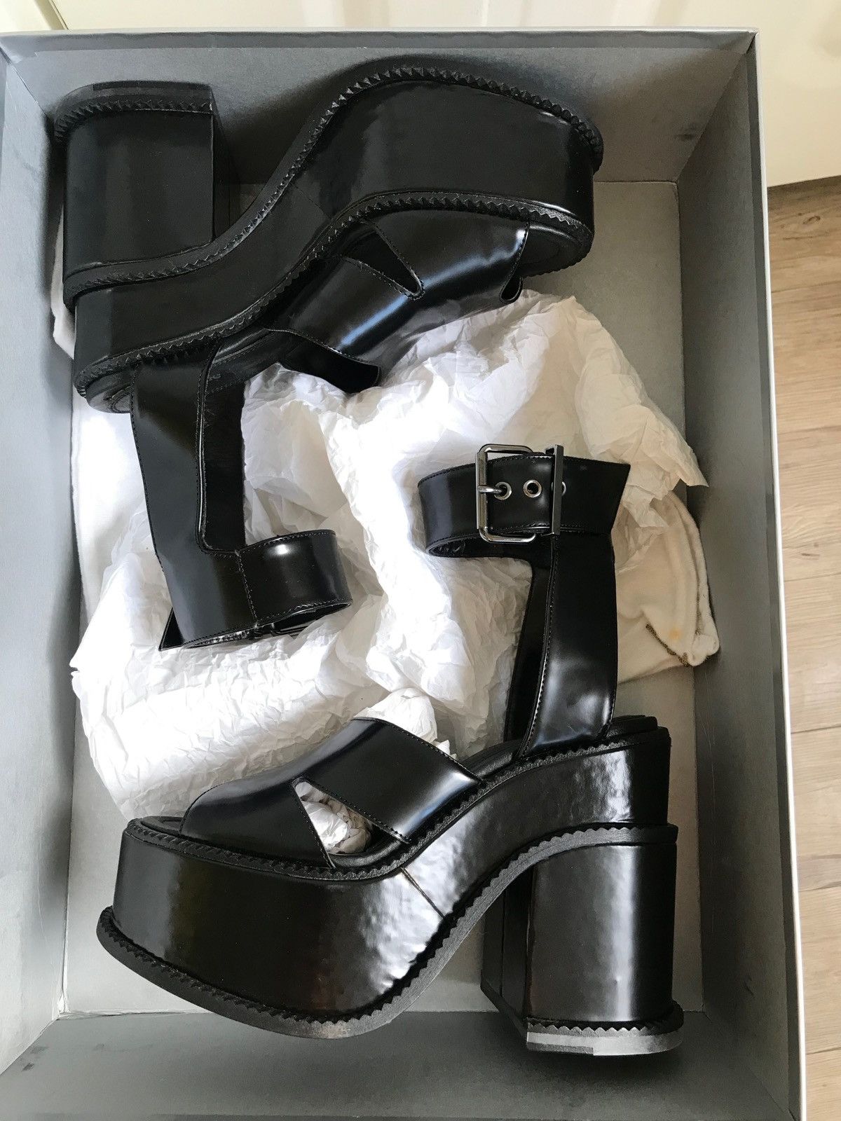 Vivienne Westwood Vivienne Westwood Black Patent Leather Platform Heels Size US 10 / IT 40 - 8 Thumbnail