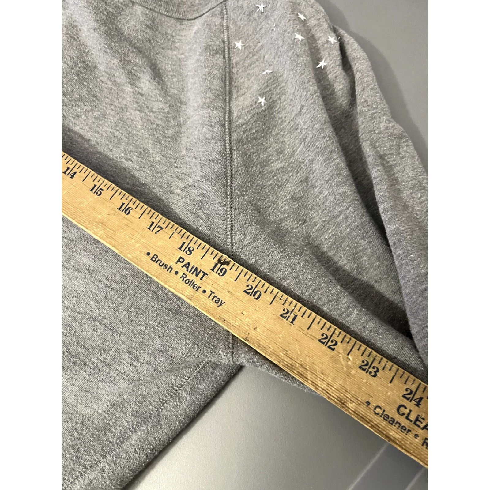 Gap Gap Sweatshirt Women Small Gray Mid-Weight Embroidered Stars On Shoulders Size S / US 4 / IT 40 - 5 Thumbnail