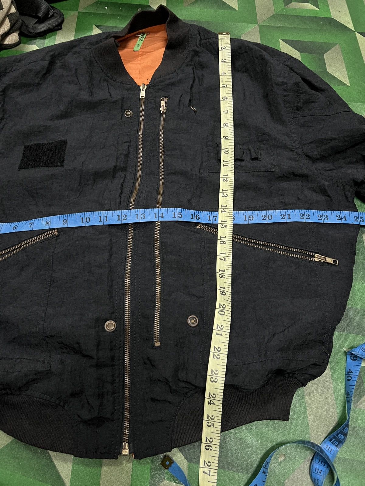 Issey Miyake × Japanese Brand SABUROKU MEN’S Bomber Jacket Size US L / EU 52-54 / 3 - 12 Thumbnail