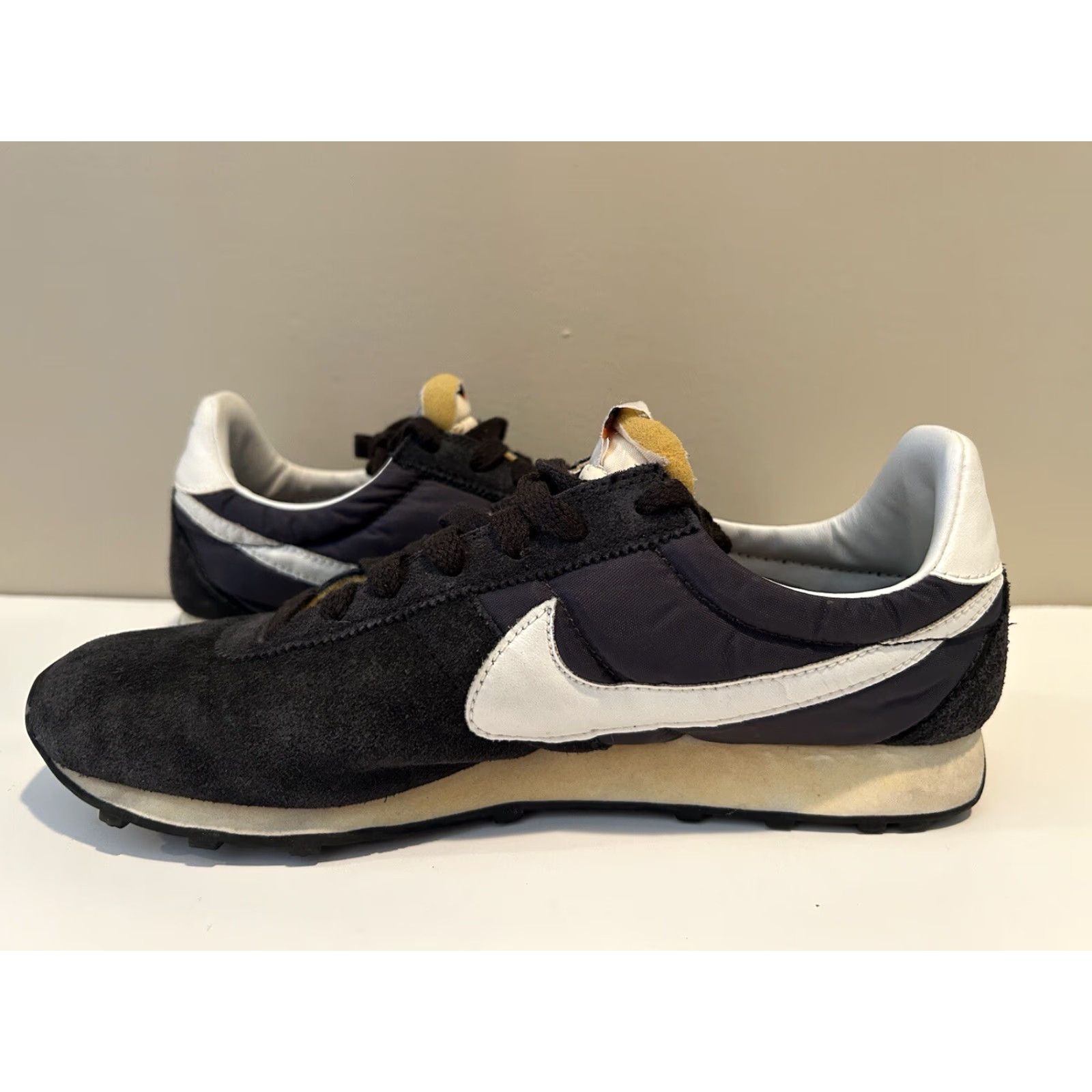 VINTAGE Nike Pre Montreal Racer Black Sport Grey Men display picture 2