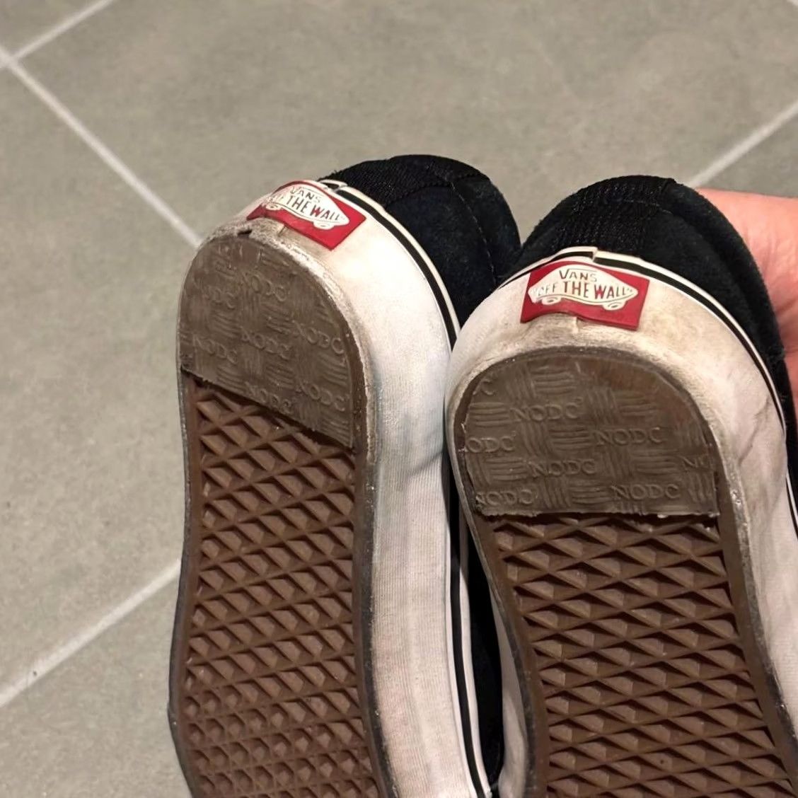 Vans Men 9.5US Vans Rowley Solos Pro Ella Authentic LTD Sneaker Original Collection V Size US 10 / EU 43 - 5 Thumbnail