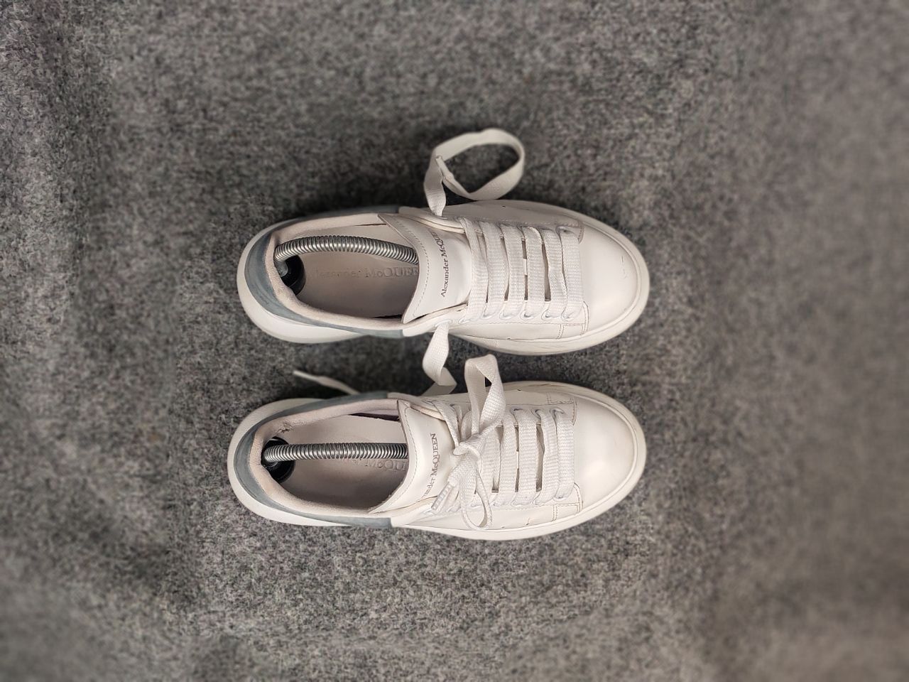 Alexander McQueen Alexander McQueen Oversized Leather Sneaker WhitePowder Blue Size US 8 / IT 38 - 3 Thumbnail