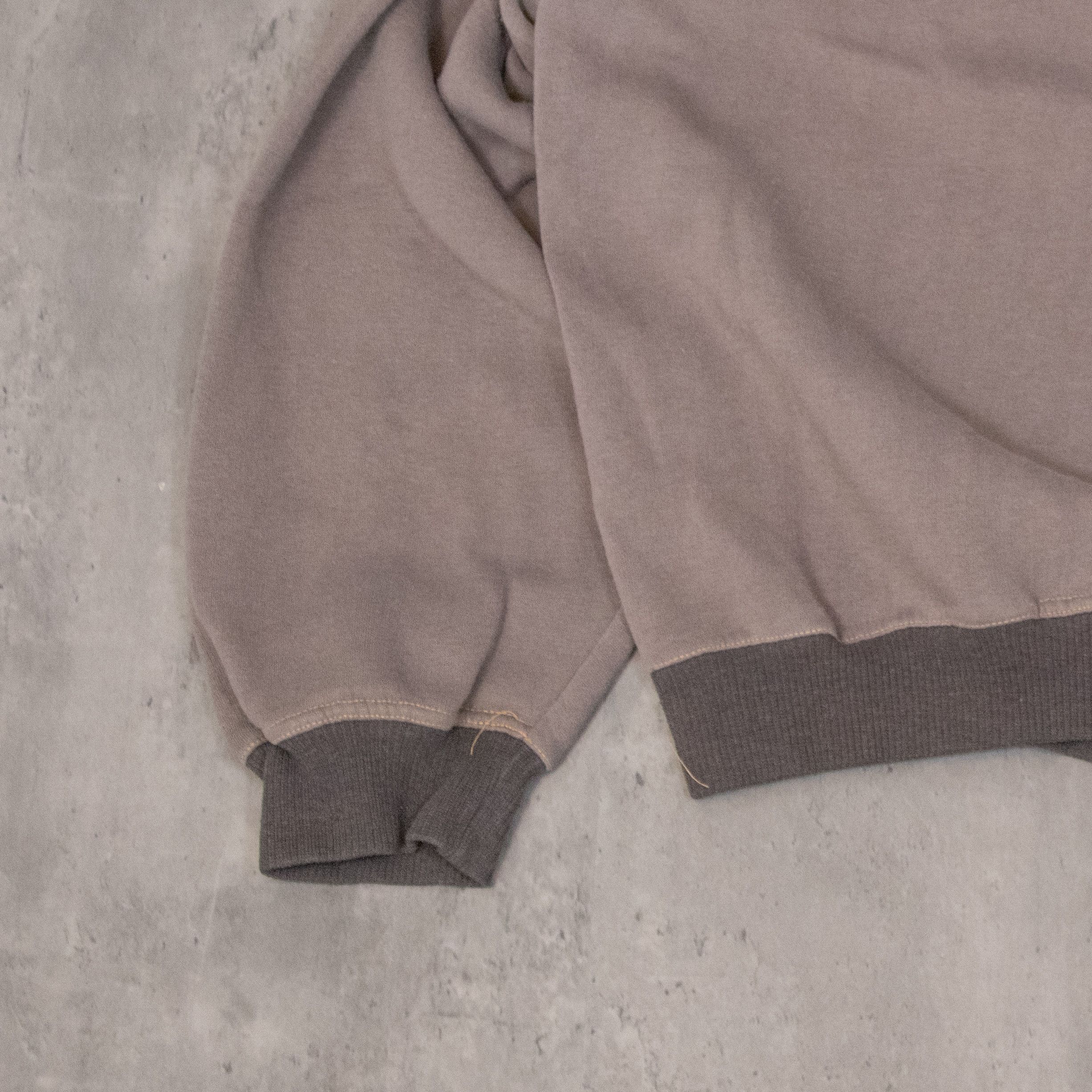 Vintage 1990s Johnson Homme Cropped and Boxy Crewneck Sweater Size US M / EU 48-50 / 2 - 6 Thumbnail