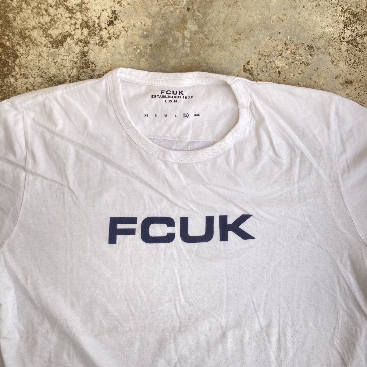 FCUK FCUK Tee Size US XL / EU 56 / 4 - 1 Thumbnail