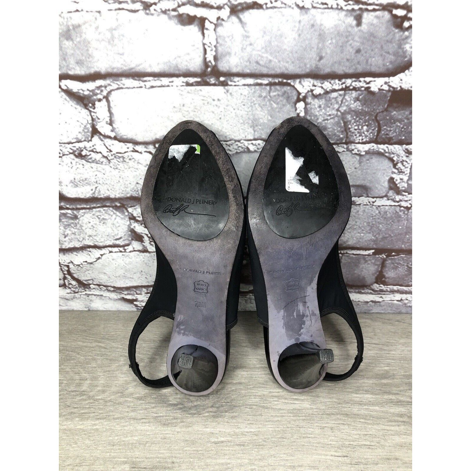 Donald Pliner Donald J Pliner Fenia Couture Black Fabric Stiletto Heels Wo Size US 7.5 / IT 37.5 - 15 Thumbnail