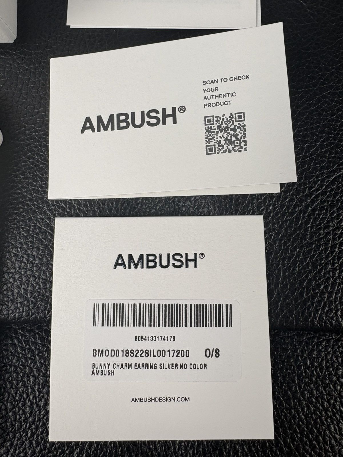 Ambush Design AMBUSH Exclusive Silver Single Bunny Charm Earring pendant Size ONE SIZE - 8 Thumbnail