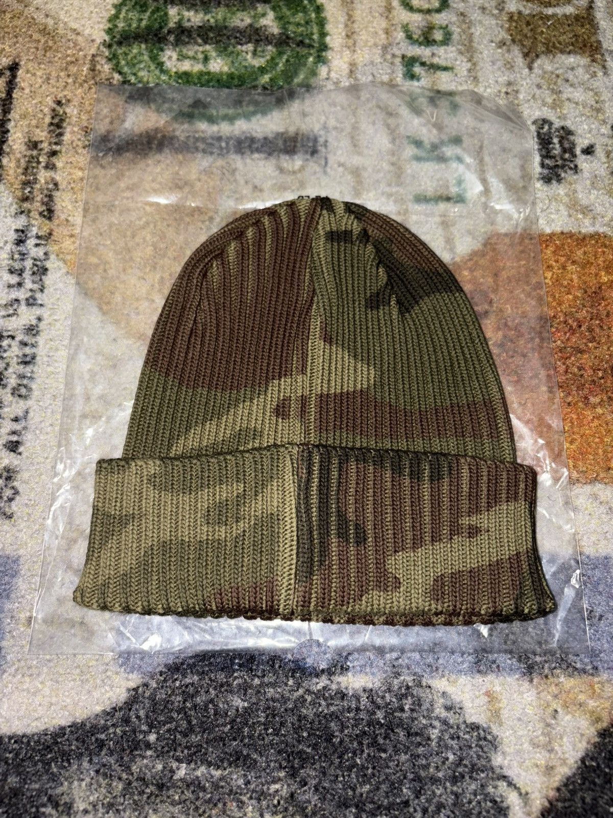 Supreme Supreme Overdyed Beanie Woodland Camo Size ONE SIZE - 2 Thumbnail