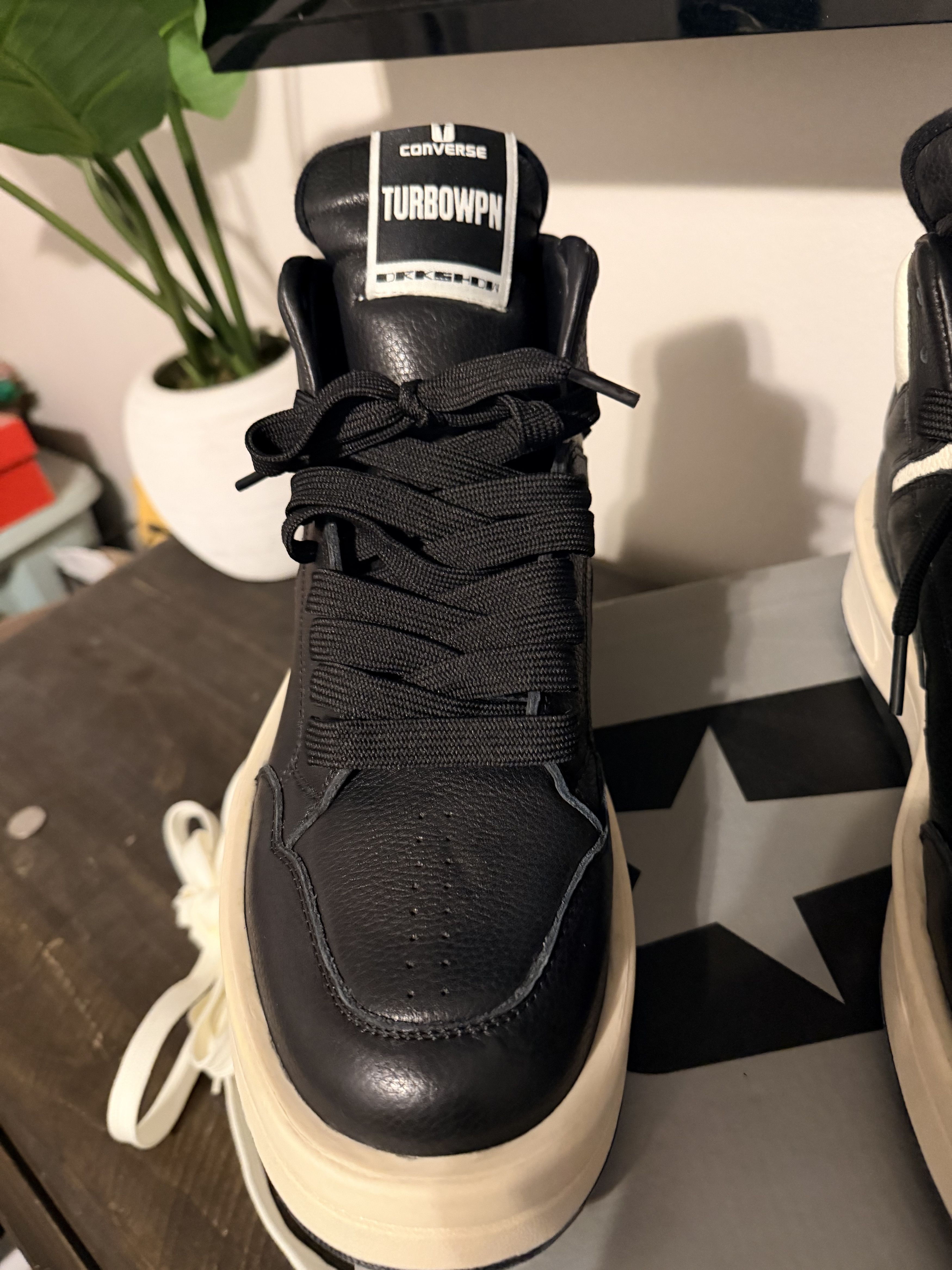 Rick Owens Rick Owen’s Collab with converse Size US 10 / EU 43 - 3 Thumbnail