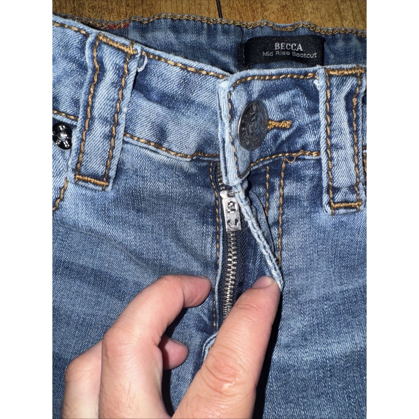 True Religion × Vintage True Religion Becca Mid Rise Bootcut Jeans Women’s 28x34 Size 28" / US 6 / IT 42 - 6 Thumbnail