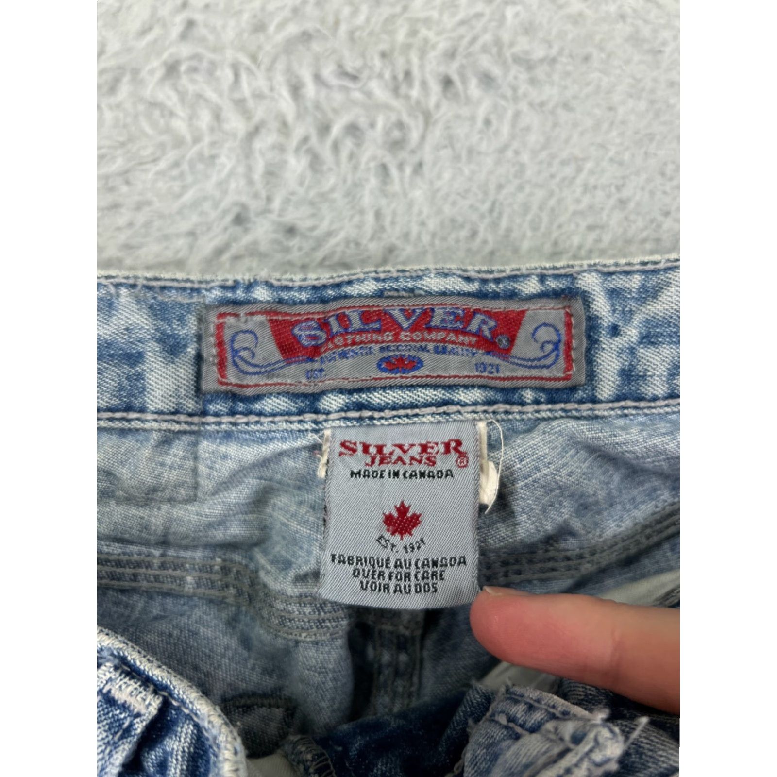 Silver Jeans Co. Vintage Silver Jeans Womens Flared Jeans 33 in Inseam Light Wash Cotton Blend Made Canada Size 24" / US 00 / IT 34 - 3 Thumbnail