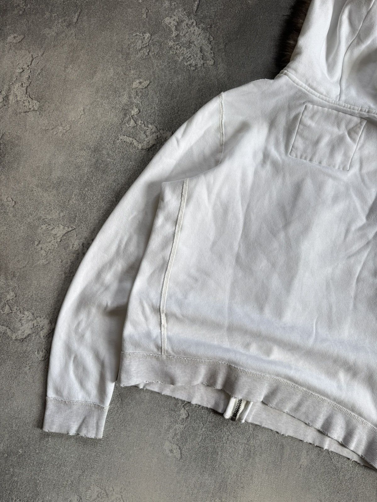 Abercrombie & Fitch Abercrombie & Fitch Y2K Fur Faux hoodie if six was nine LGB Size XL / US 12-14 / IT 48-50 - 13 Thumbnail