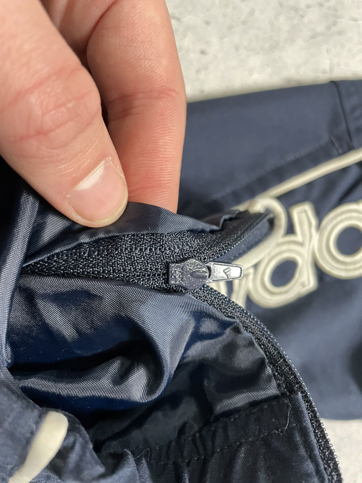 Adidas Vintage Nylon Adidas Big Logo Baggy Pants Y2K Size US 34 / EU 50 - 14 Thumbnail