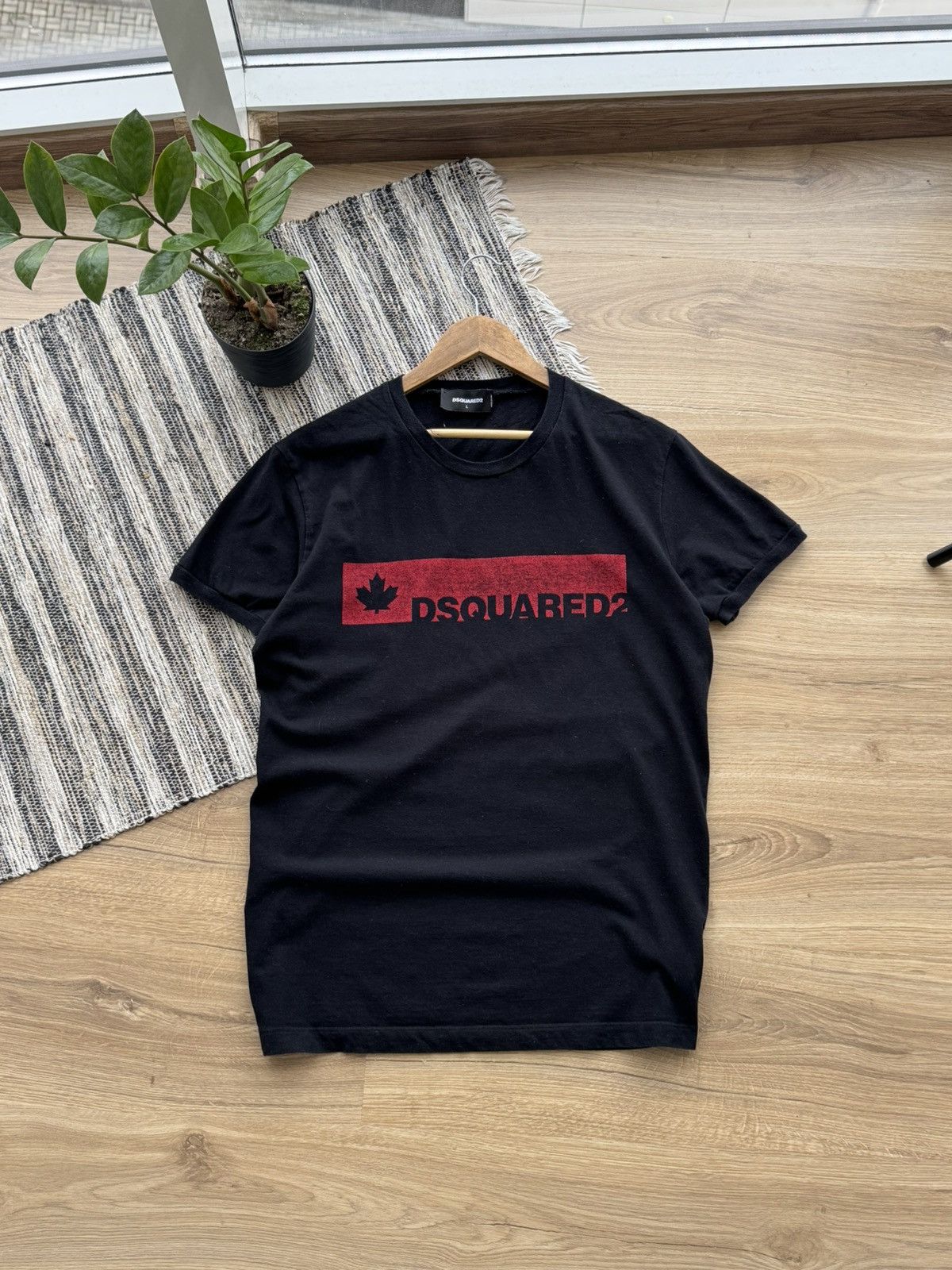Dsquared2 DSQUARED2 VINTAGE CLASSIC LOGO BLACK T SHIRT SIZE L Size US L / EU 52-54 / 3 - 2 Thumbnail