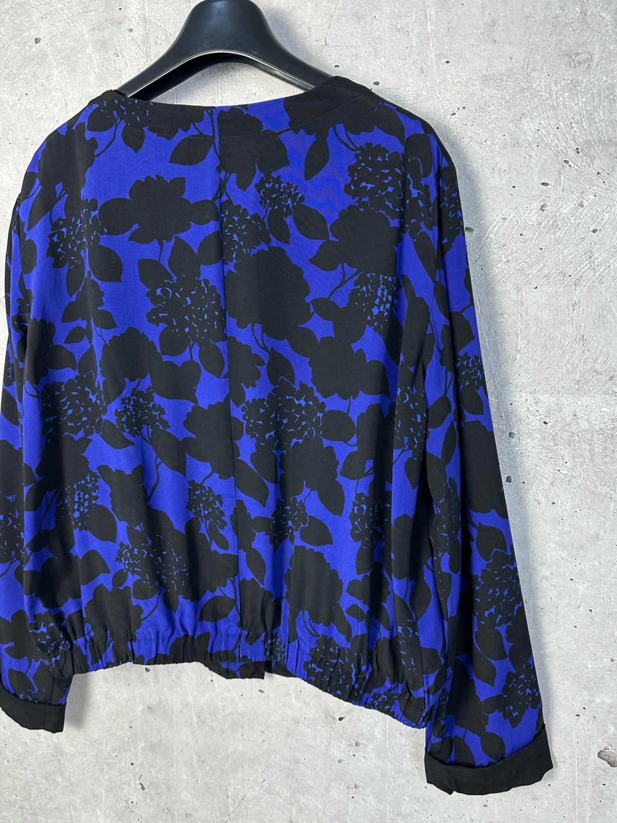 Emporio Armani Emporio Armani Silk Floral Print Buttons Pocket Light Jacket Size XL / US 12-14 / IT 48-50 - 6 Thumbnail