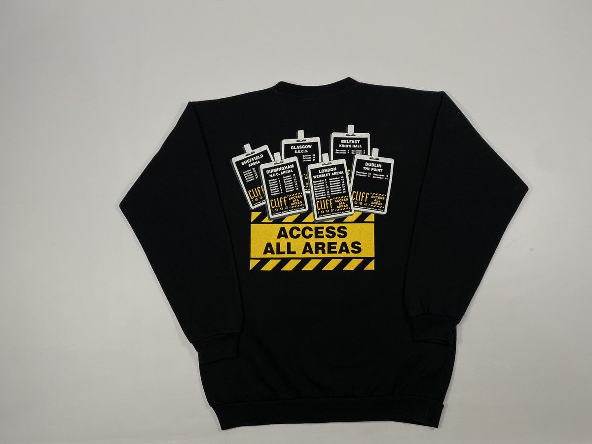 Band Tees 🔥LASTDROP🔥 1992 Cliff Richard Access All Areas Sweatshirt Size US XL / EU 56 / 4 - 14 Thumbnail