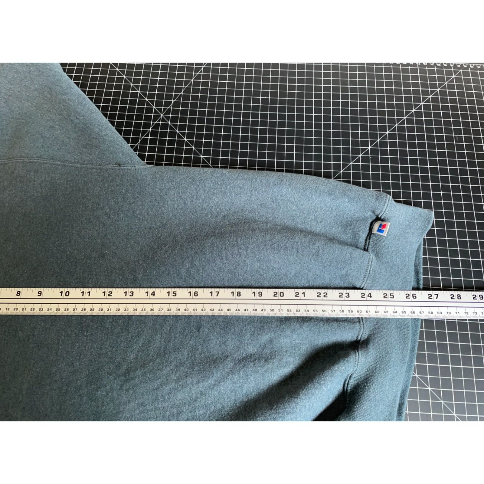 Russell Athletic Y2K Russell Athletic Sweatshirt Men’s XL Green Gray Crewneck Solid VTG Size US XL / EU 56 / 4 - 6 Thumbnail