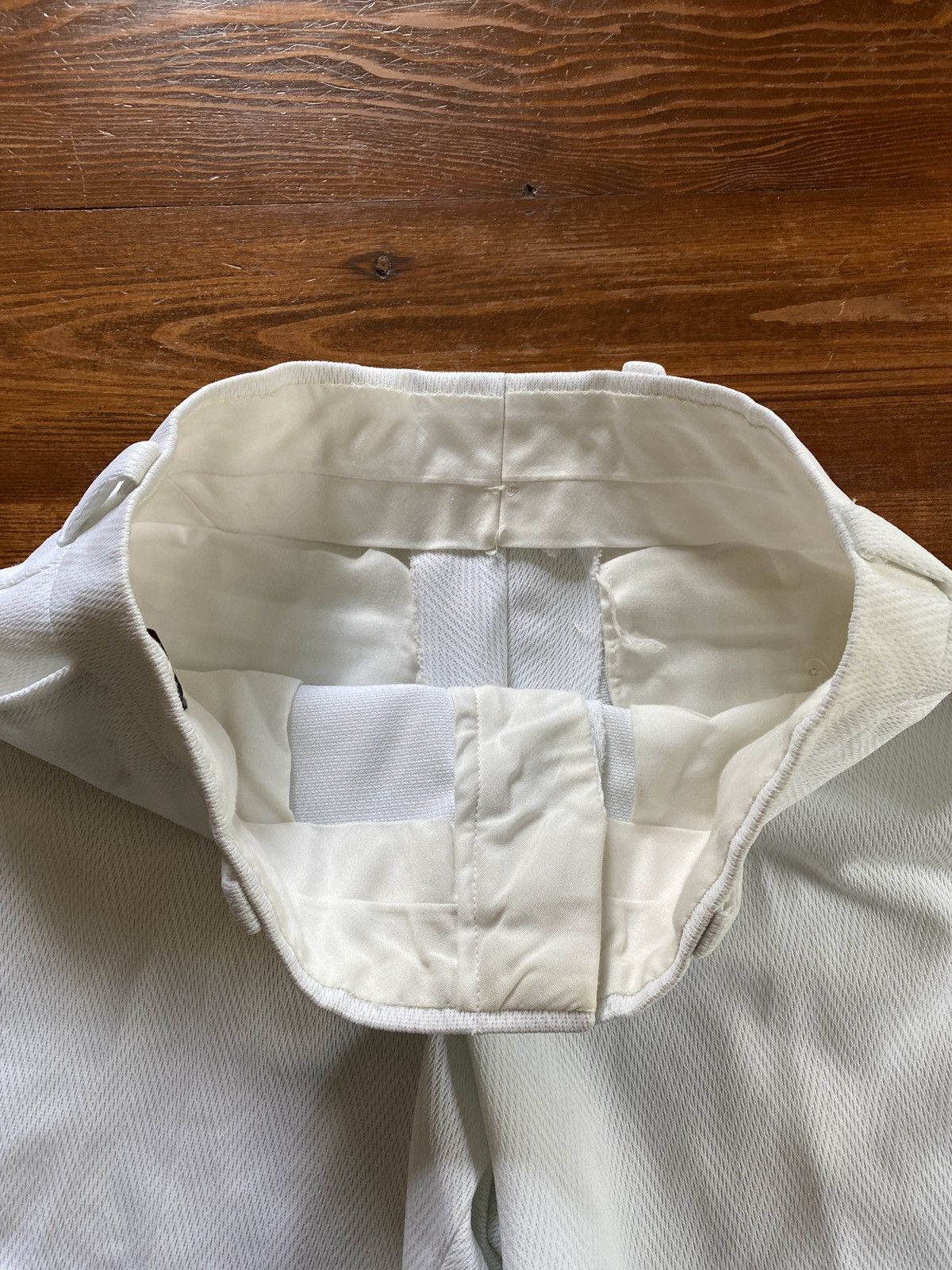 Levi's × Vintage Vintage 80’s Levi’s Mr. Levis Knit White Shorts Size US 31 - 9 Thumbnail