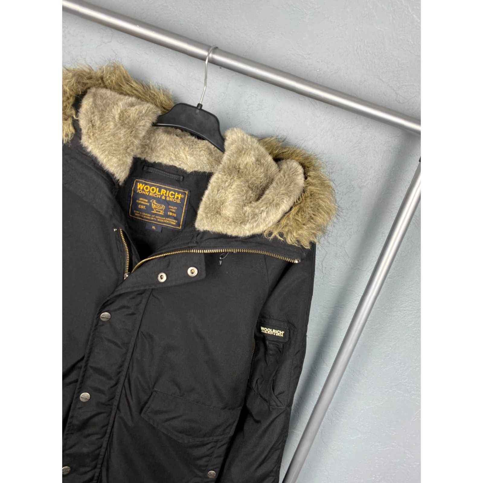Vintage Woolrich Bomber Jacket Mens XL Black Nylon Lining Jacket Mens XL Black Nylon Bomber Woolrich John Rich & Bros. Size US XL / EU 56 / 4 - 2 Thumbnail