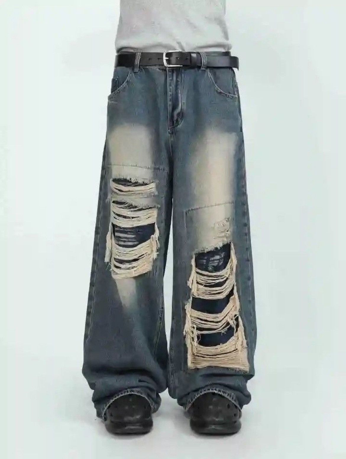 Japanese Brand Blue Color Distress Denim Pants Size US 35 - 5 Thumbnail