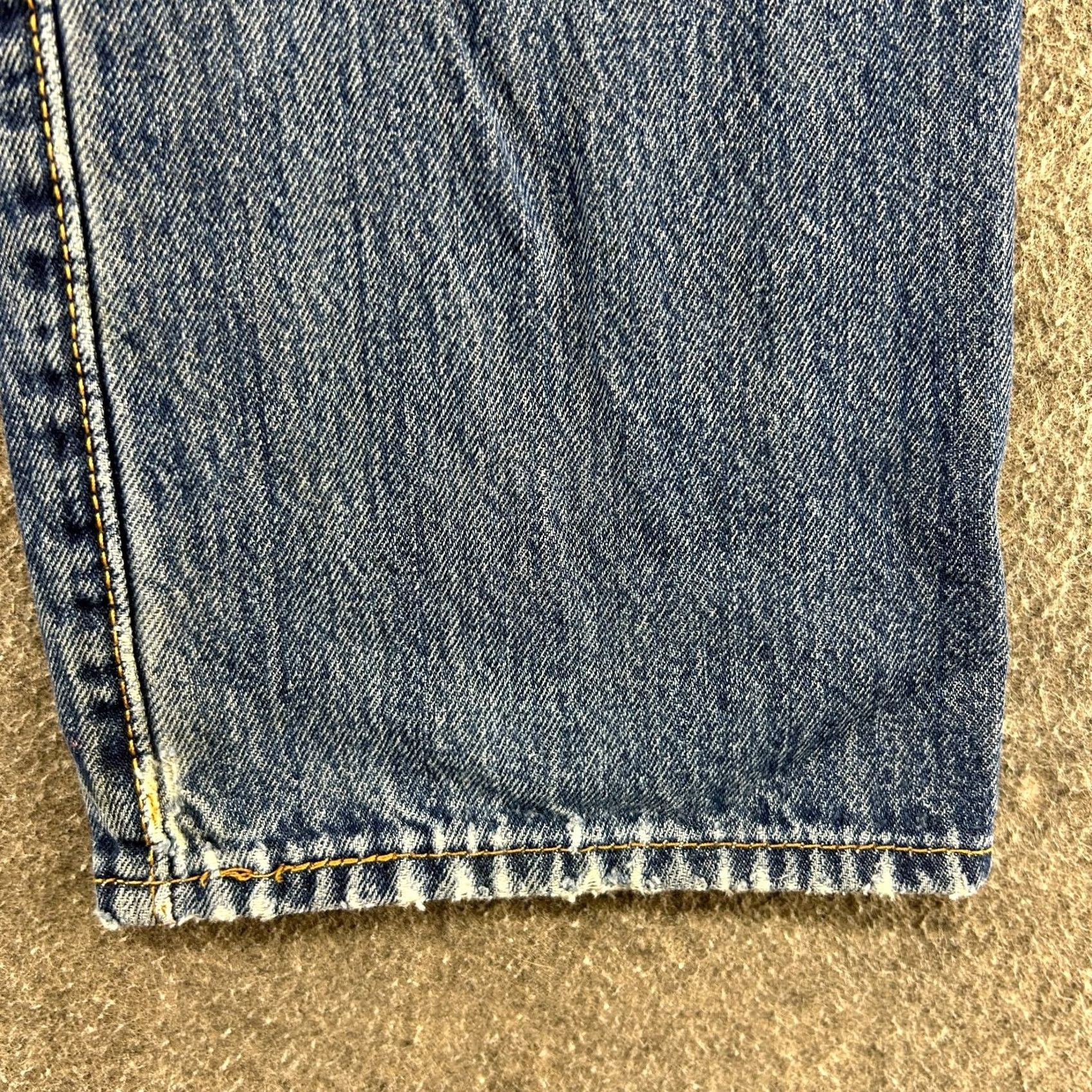 Levi's Levi's 501 Jeans Mens 32x34 Blue Straight Regular Medium Distressed 5-Pocket Denim Regular Fit Button Fly Jeans Mens Women? Size US 32 / EU 48 - 7 Thumbnail