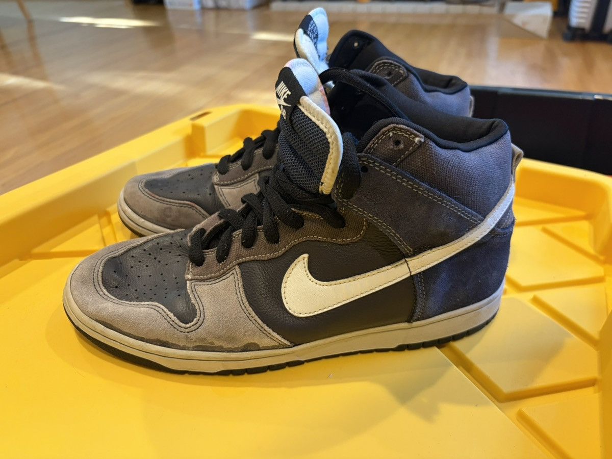 Nike Nike SB Dunk high "Un-Futura" Size US 9.5 / EU 42-43 - 4 Thumbnail