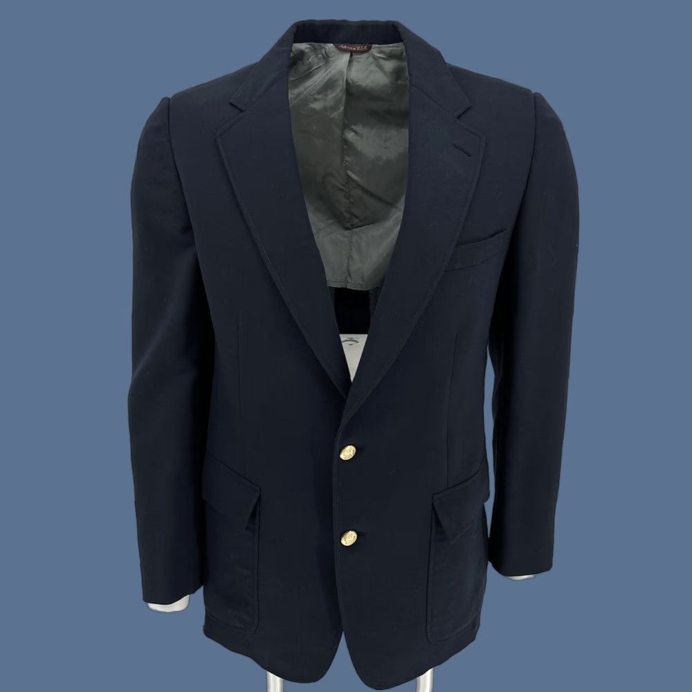Vintage VINTAGE Cricketeer Blazer Sport Coat Mens 42R Navy Blue Two-Button Notch Lapel USA 80s Size 42R - 1 Thumbnail