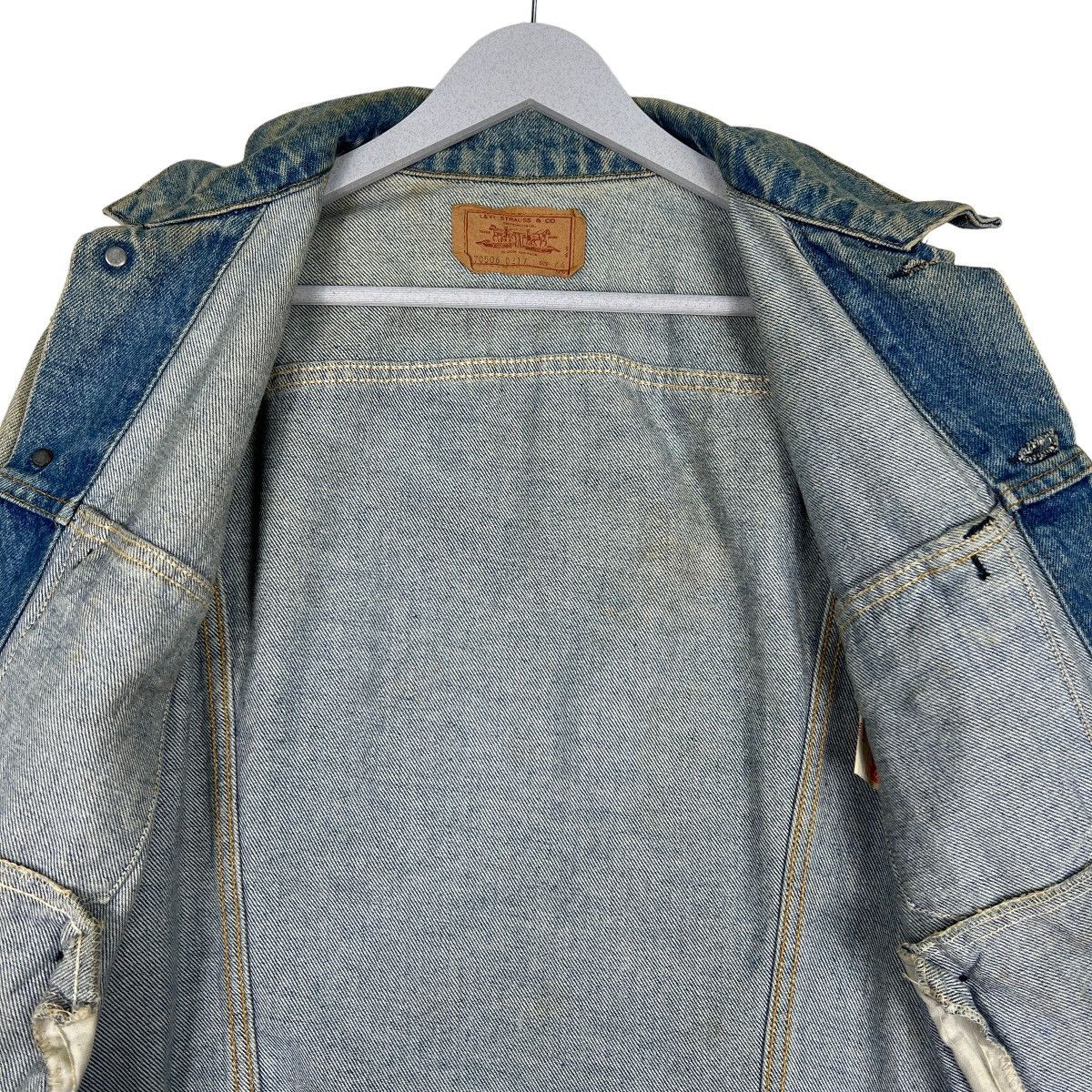 Levi's 🔥 90s VINTAGE LEVIS 70506 TRUCKER JACKET MADE IN USA Size US L / EU 52-54 / 3 - 12 Thumbnail