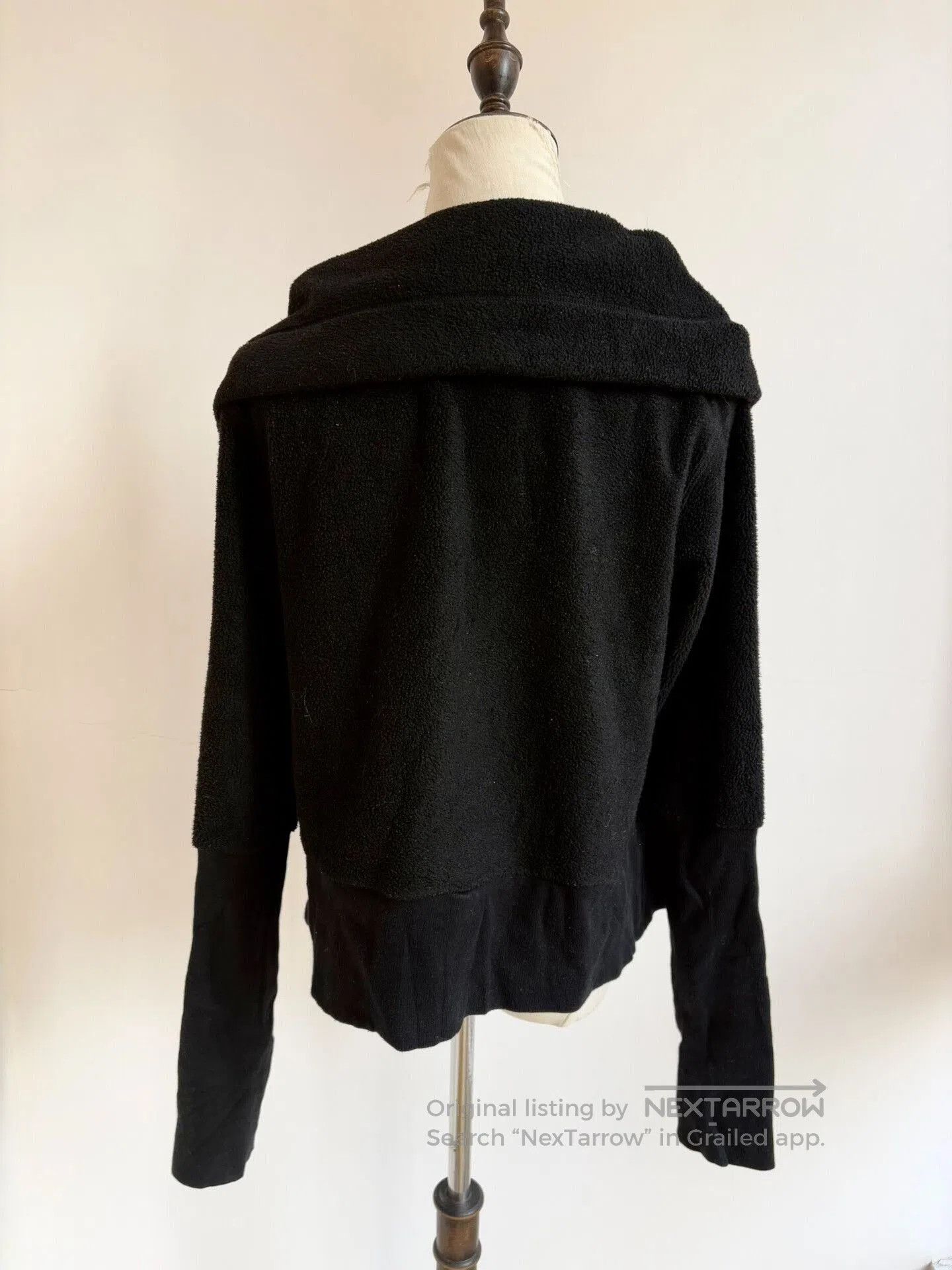 Vivienne Westwood Vivienne Westwood Black Bow Coat. Size M / US 6-8 / IT 42-44 - 4 Thumbnail