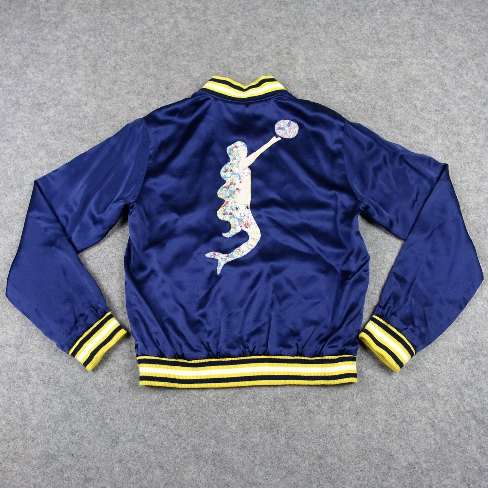 Tsumori Chisato VINTAGE Tsumori Chisato Jacket Womens 2 Blue Silk Reversible Mermaid Shell Art Bomber Size XS / US 0-2 / IT 36-38 - 6 Thumbnail