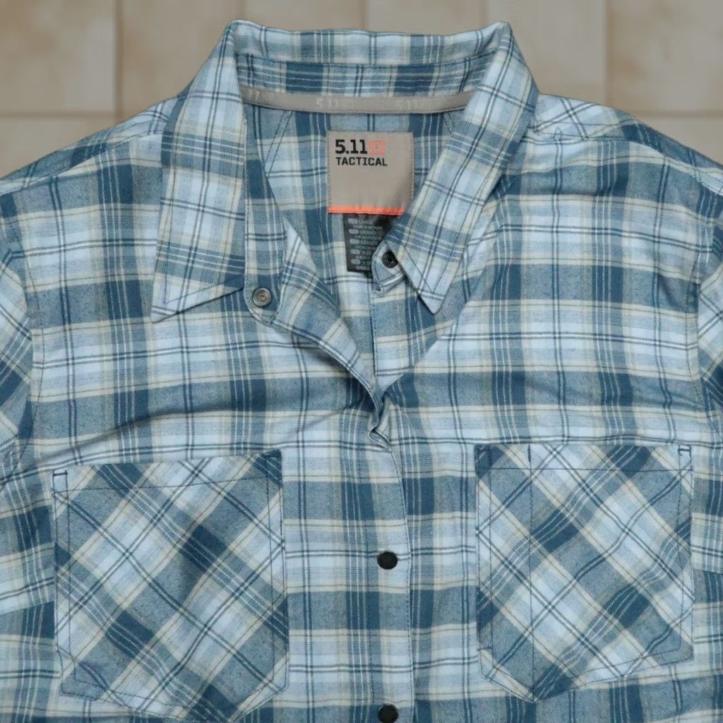 Vintage 5.11 Tactical Shirt Womens Large Blue Plaid Long Sleeve Snap Shirt Size L / US 10 / IT 46 - 1 Thumbnail