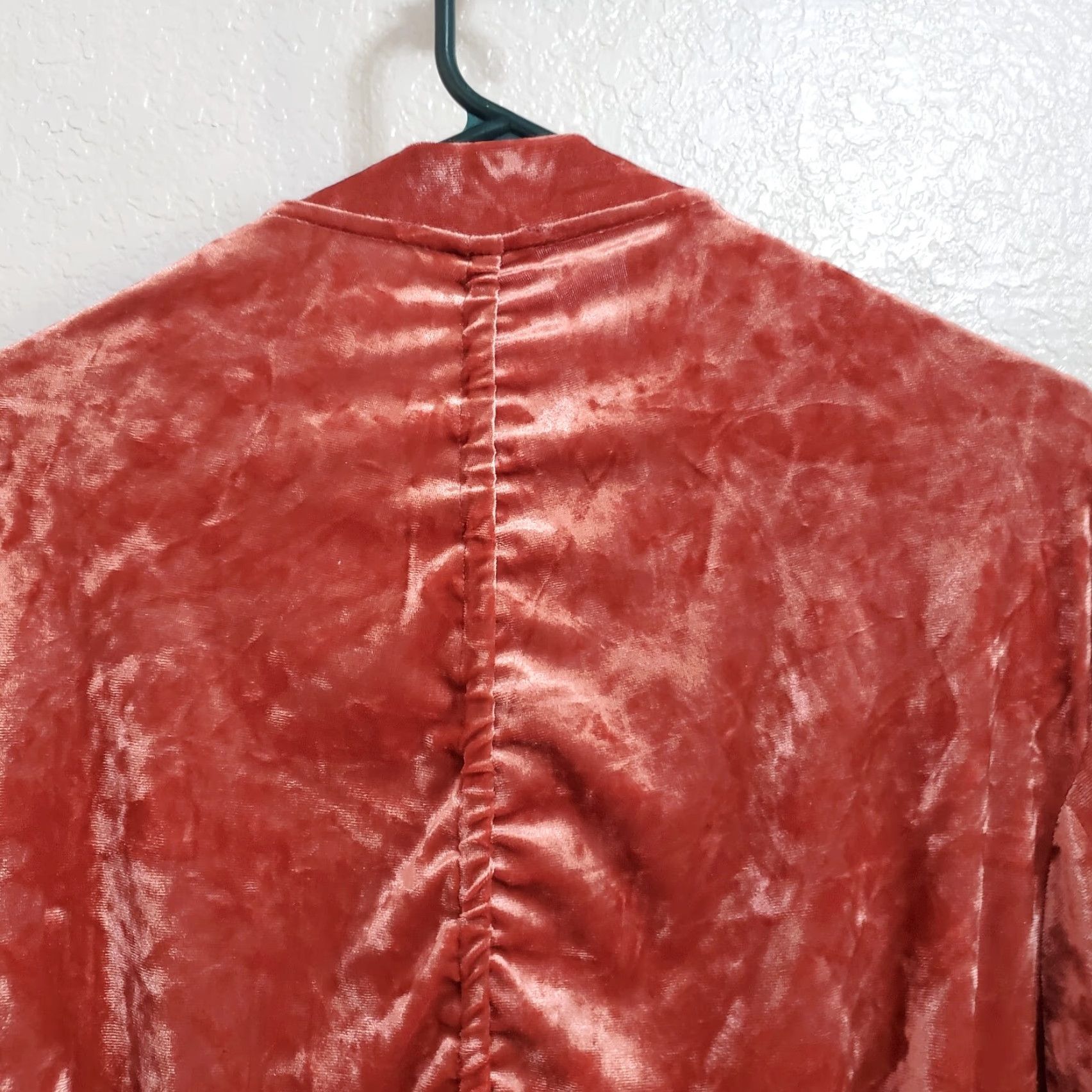 Velvet MaroNie Velvet Bomber Jacket Womens M Mauve Full Zip Ruched Back Elastic Waist & Cuffs Size M / US 6-8 / IT 42-44 - 6 Thumbnail