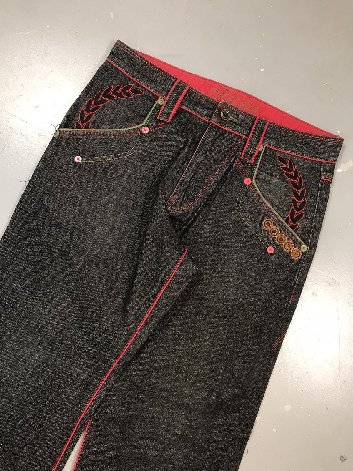 Coogi × Vintage Vintage Coogi leaf embroidered straight fit denim Size US 36 / EU 52 - 5 Thumbnail