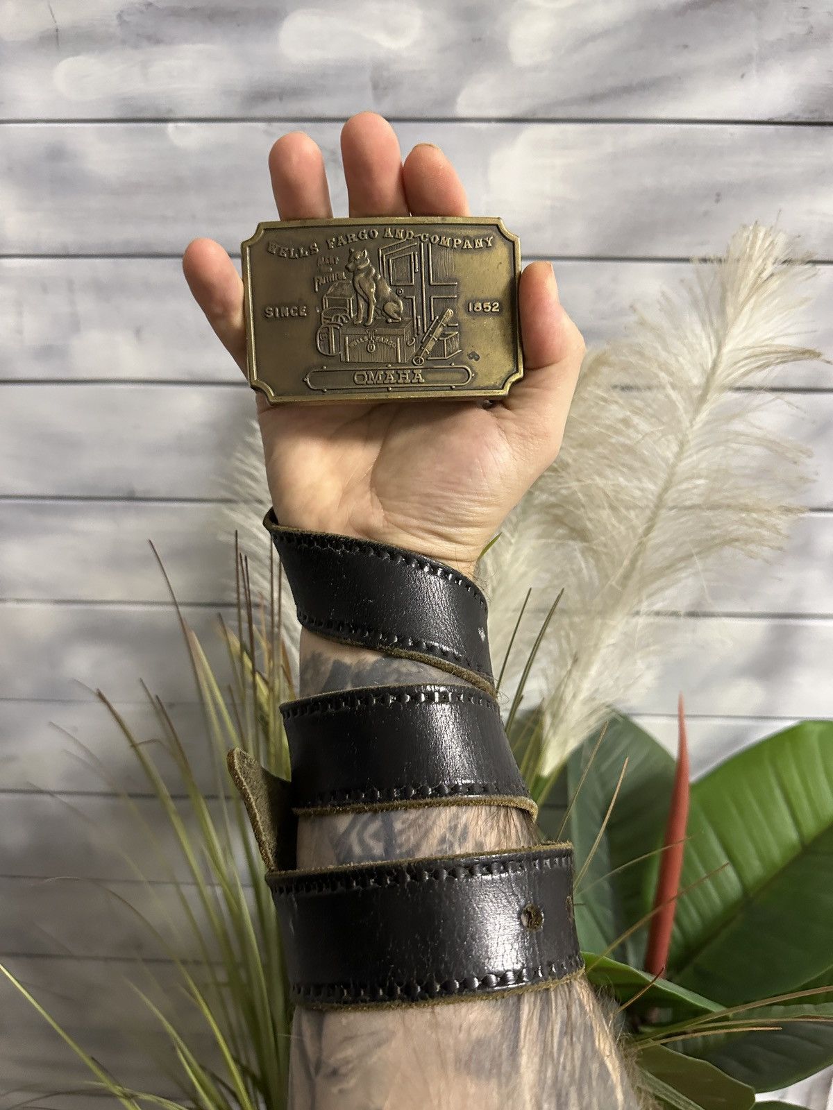 Leather Rare Vintage Leather Belt Wells Fargo and Company Omaha Size ONE SIZE - 1 Thumbnail