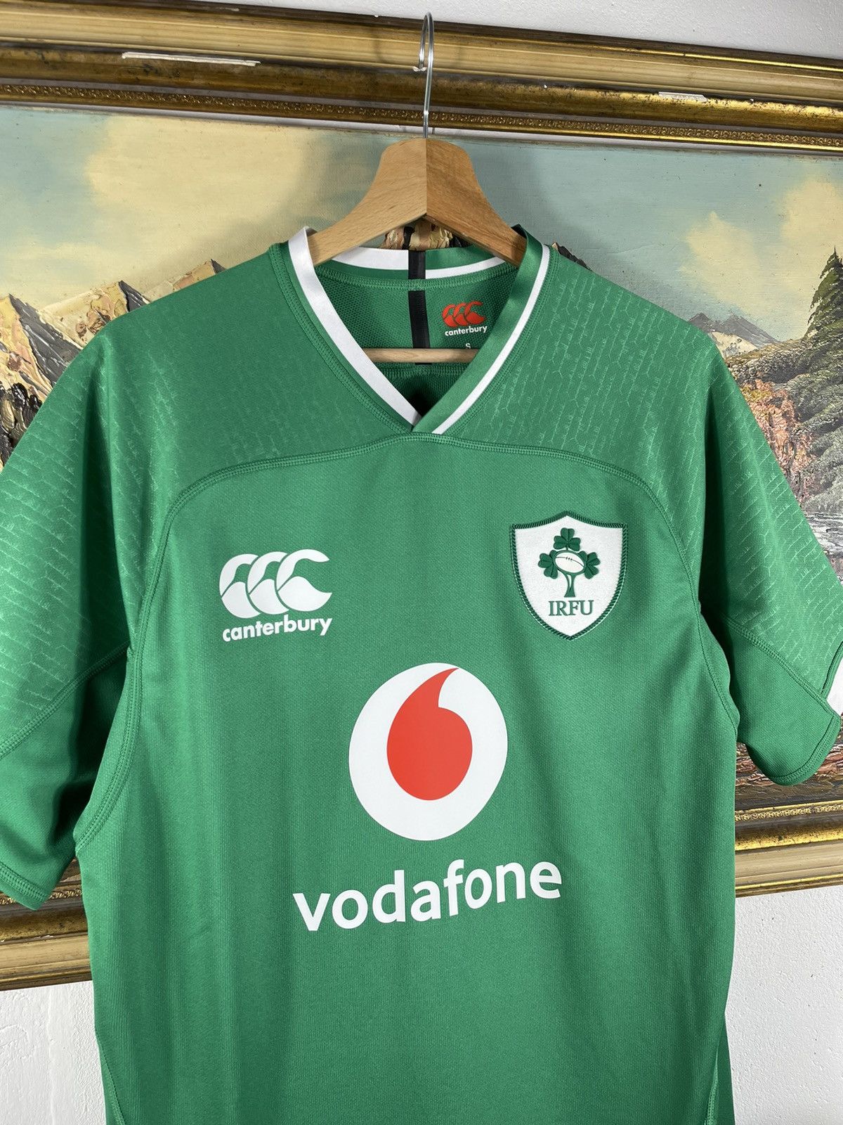 Canterbury of New Zealand × Vintage VINTAGE CANTERBURY IRELAND IRFU IRISH RUGBY JERSEY RARE Size US S / EU 44-46 / 1 - 4 Thumbnail