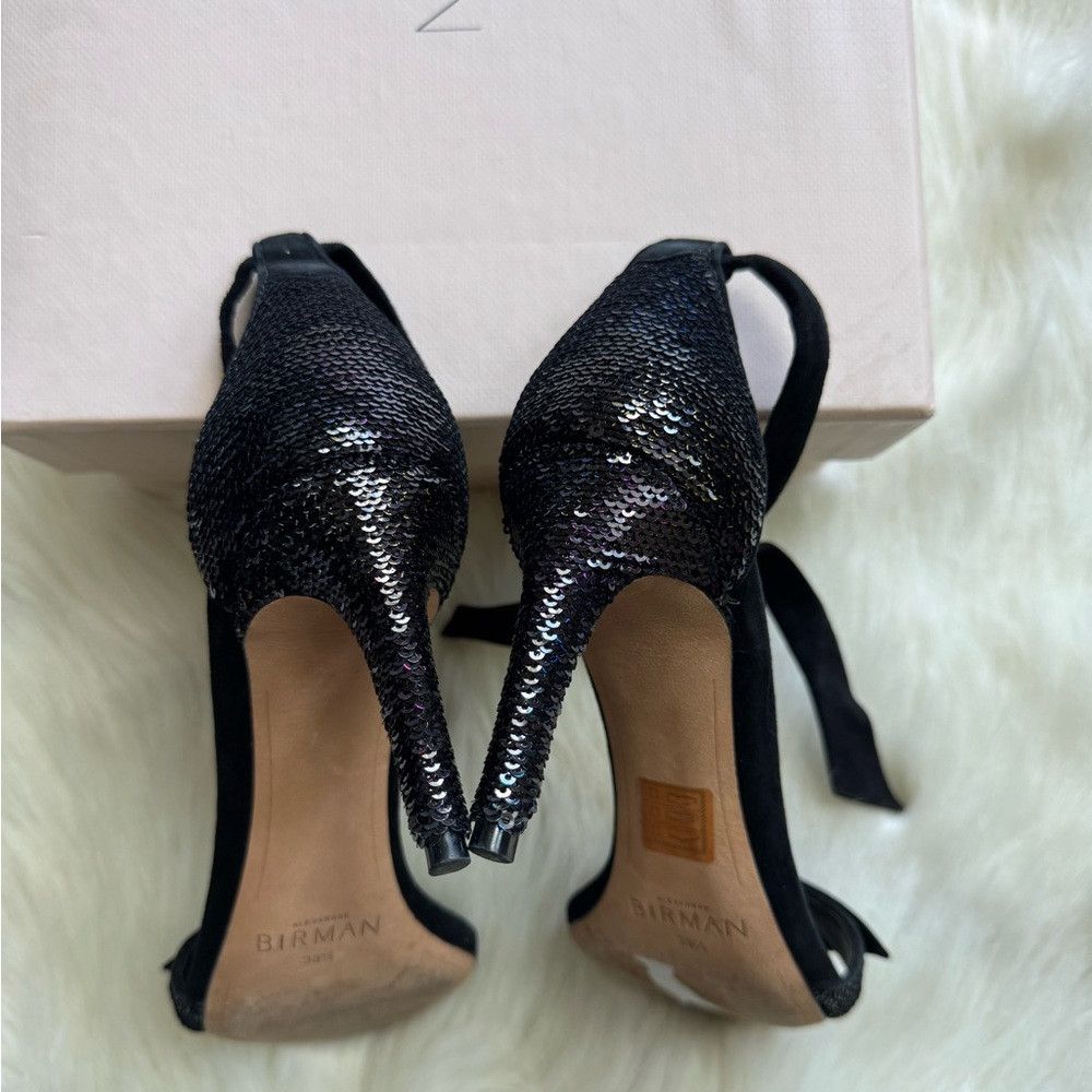 Alexandre Birman Alexandre Birman Clarita Bow Sequin Embellished Suede Sanda Size US 8.5 / IT 38.5 - 3 Thumbnail