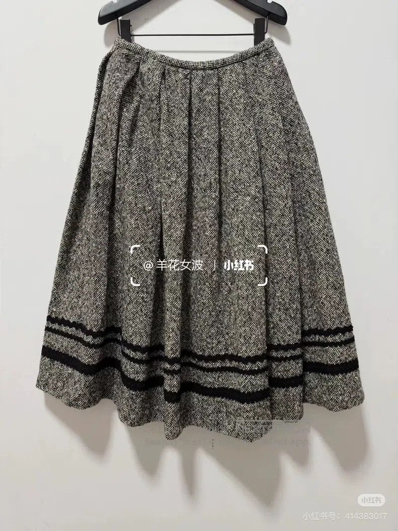 Comme des Garcons Comme Des Garcons size M Tweed midi skirt with umbrella pl Size 23" - 4 Thumbnail