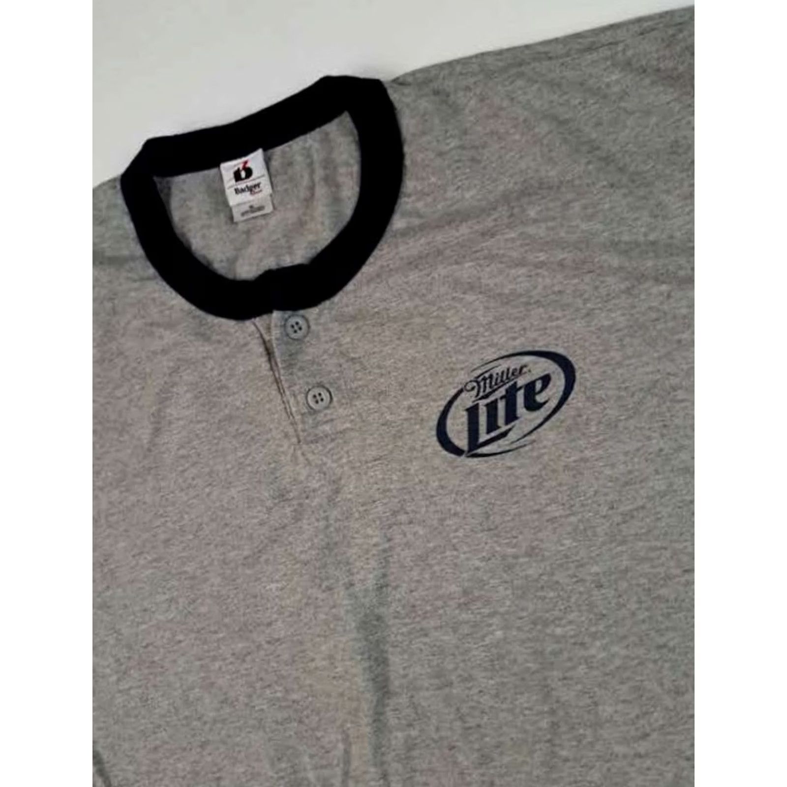 X-LARGE VINTAGE Miller Lite Beer Badger 1/4 Button Baseball #7 Jersey T-Shirt Gray XL Mens Size US XL / EU 56 / 4 - 2 Thumbnail