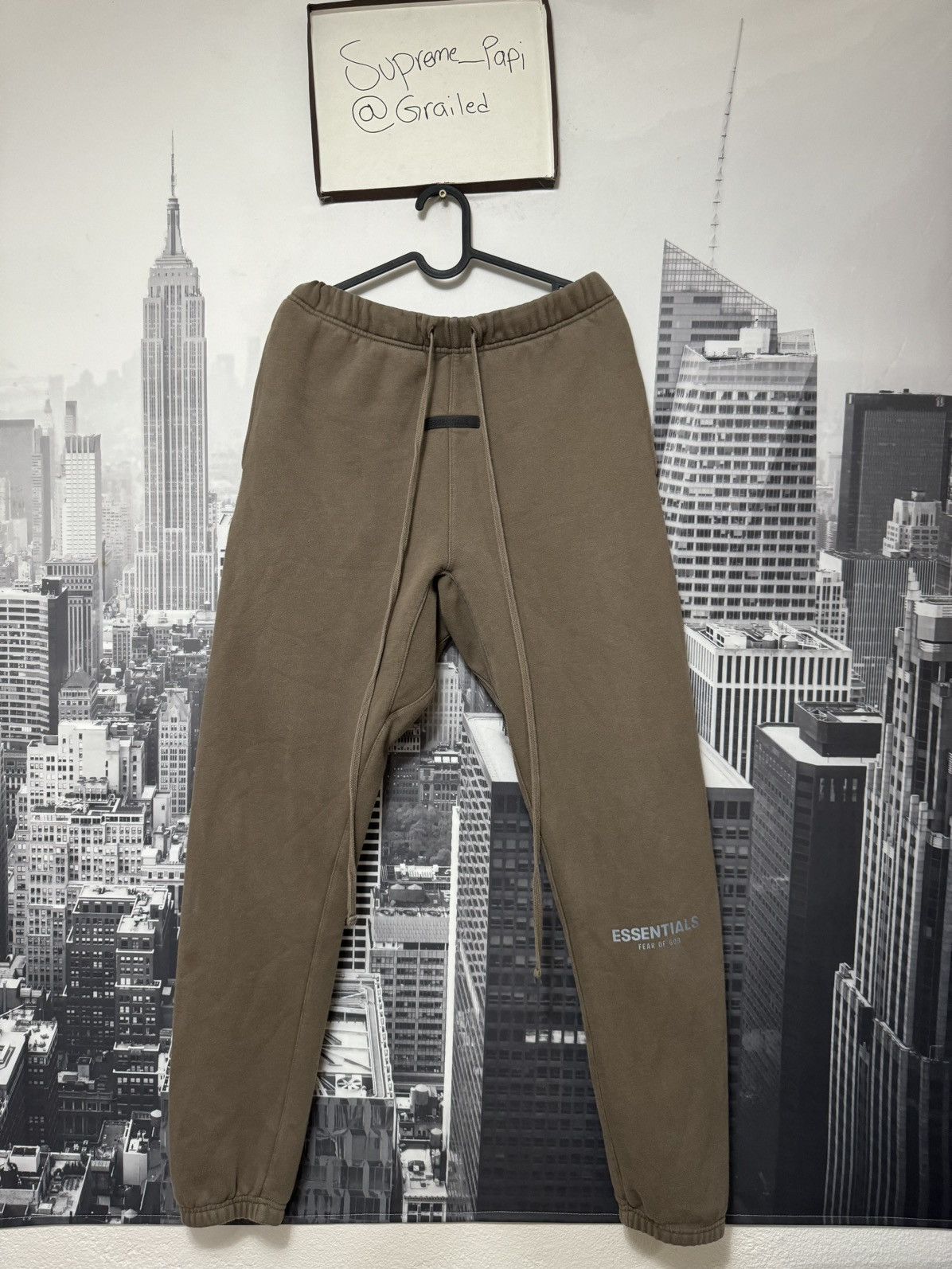 Fear of God 💥Fear of God Essentials Harvest Sweatpants SZ Medium Size US 32 / EU 48 - 1 Thumbnail