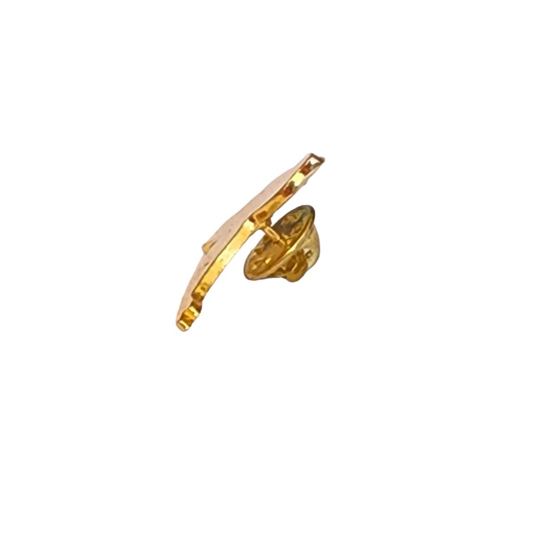 Unknown London Gold tone seal lapel pin Size ONE SIZE - 4 Thumbnail