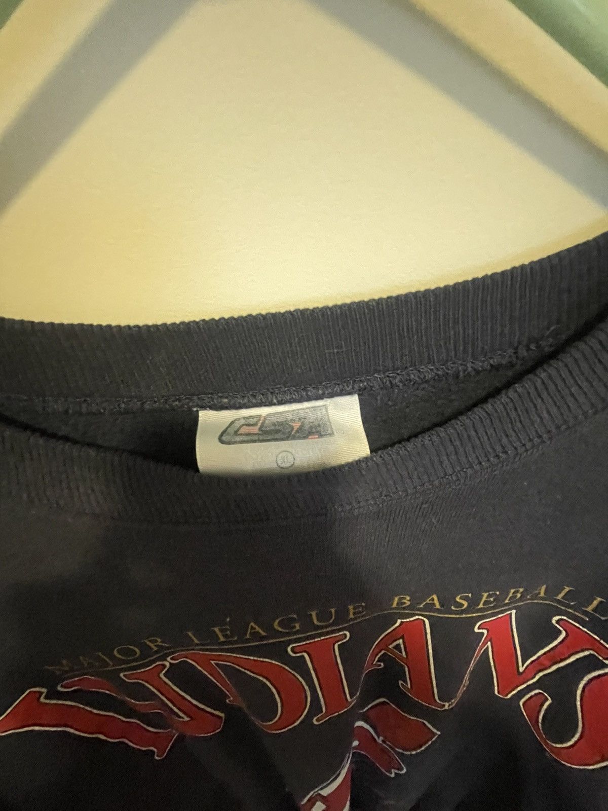 Vintage Vintage 1997 Cleveland Indians Crewneck Sweatshirt Size US XL / EU 56 / 4 - 3 Thumbnail