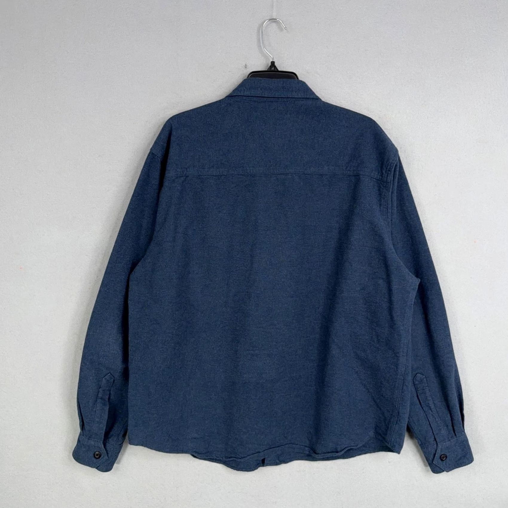 Vintage Grizzly Mountain Shirt Mens XL Blue Flannel Long Sleeve Button Front Outdoor Size US XL / EU 56 / 4 - 5 Thumbnail