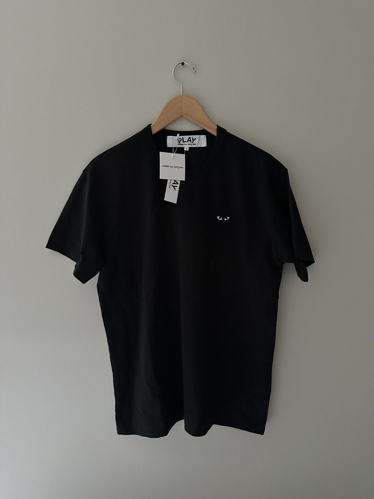 Comme des Garcons PLAY Cdg Play Black Heart Logo T-Shirt Size US L / EU 52-54 / 3 - 1 Thumbnail
