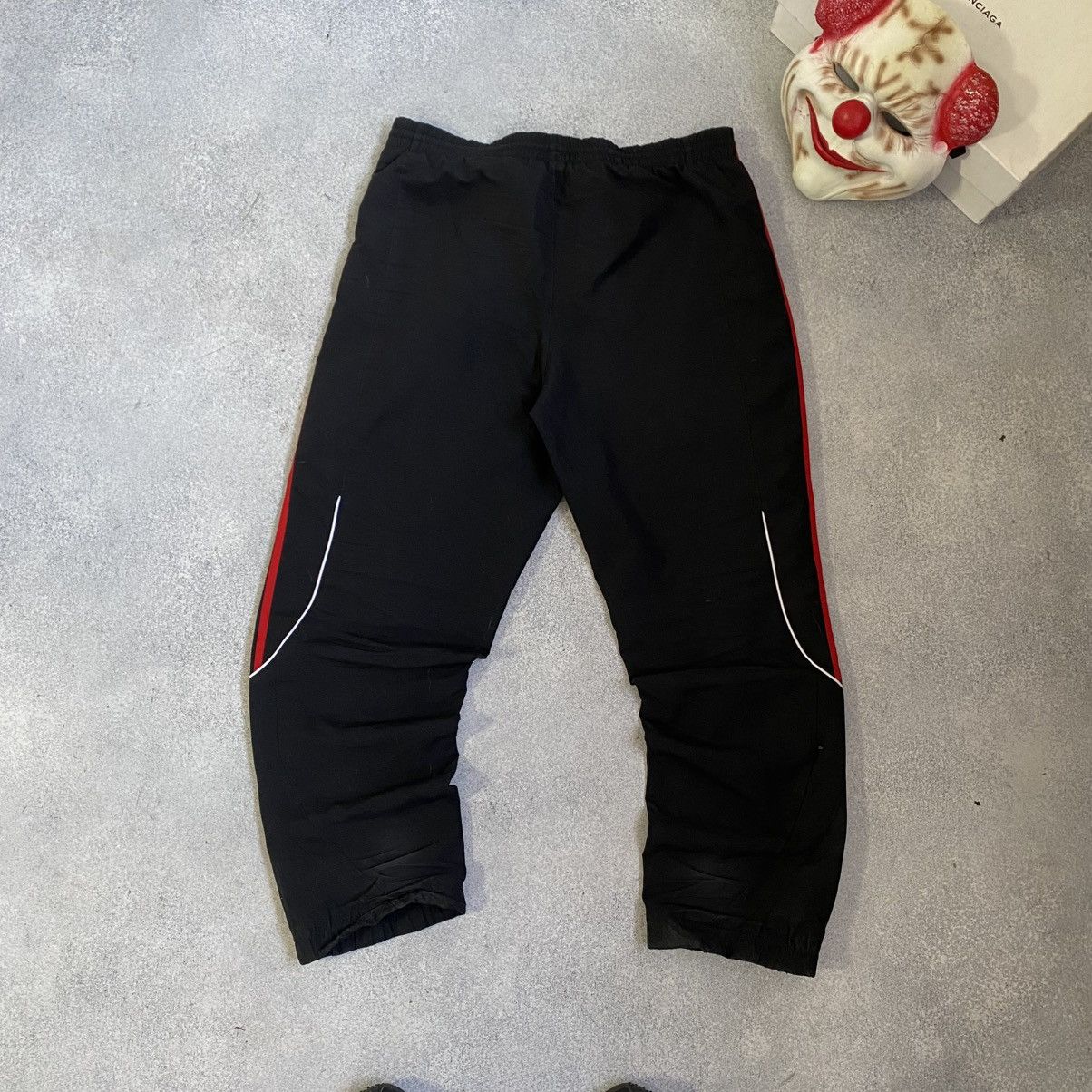 Adidas Vintage Y2k Adidas Liverpool Nylon Soccer Drill Pants 00’s Size US 34 / EU 50 - 6 Thumbnail