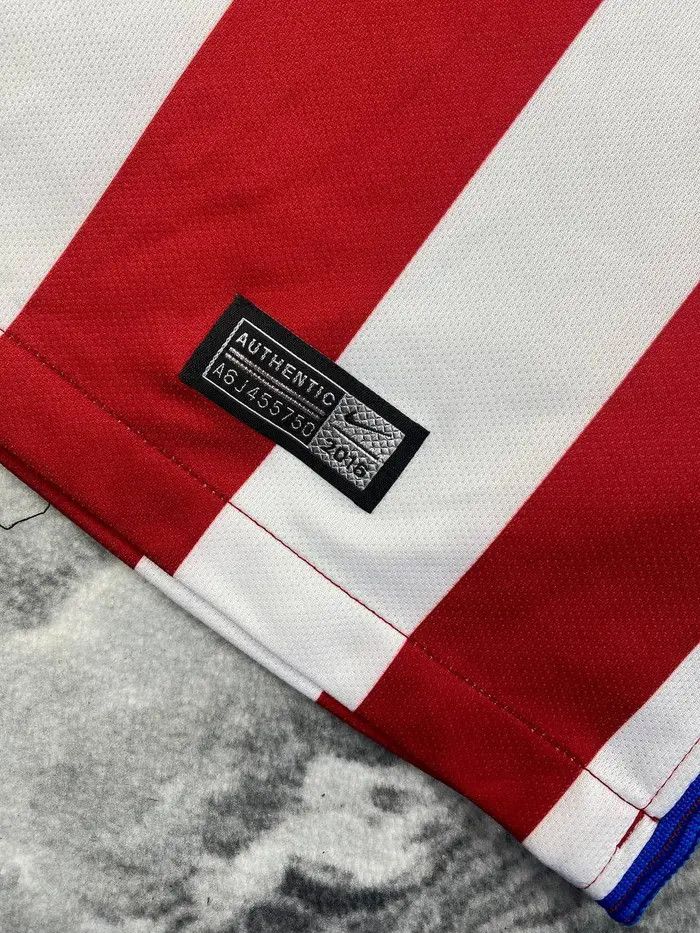 Nike Nike Atletico Madrid 2016 2017 Home Football Shirt Soccer Size US L / EU 52-54 / 3 - 9 Thumbnail